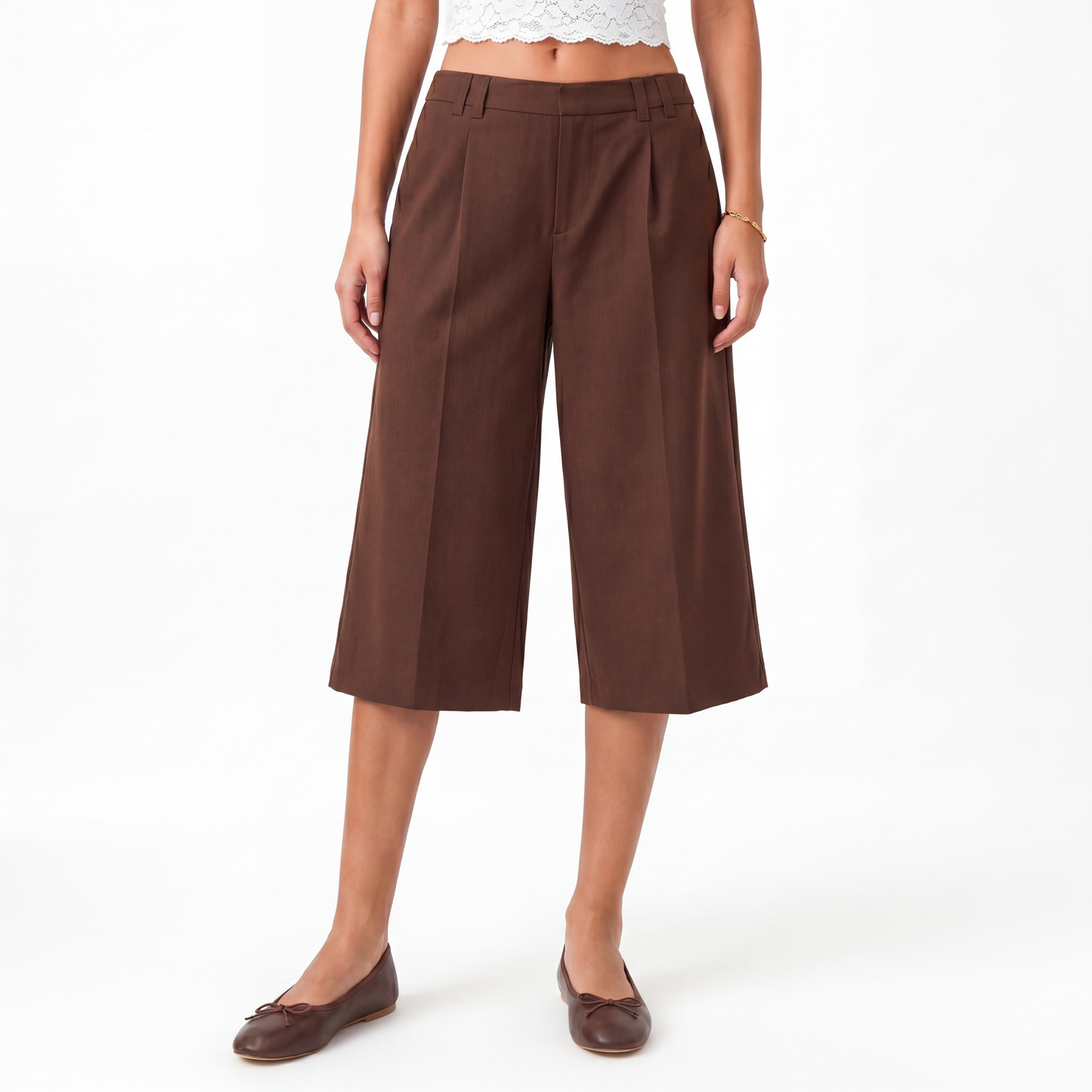 Bermuda brown shorts